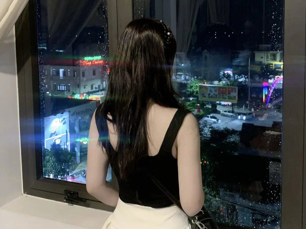 Alyy__'s Offline Chat Room