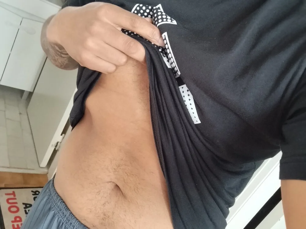 Neguinn77 offline XXX-chatje