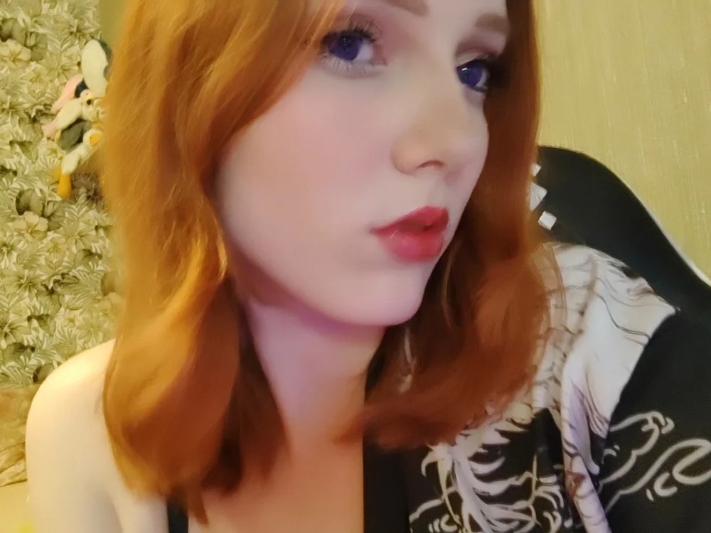 Innocent_Flame Chat XXX Ngoại tuyến