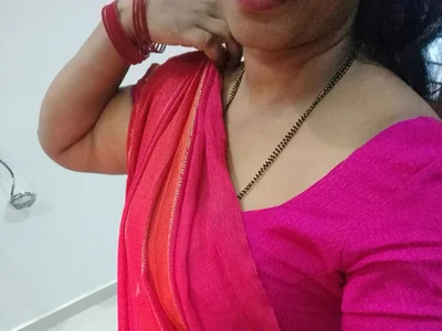 Rachu_love on StripChat