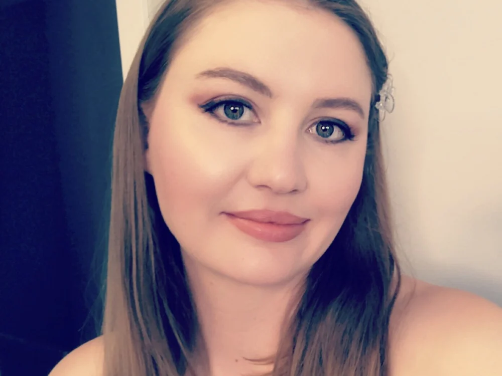 DonnaBlew's Offline Chat Room