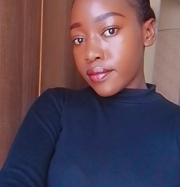 EbonySagee offline chatrum