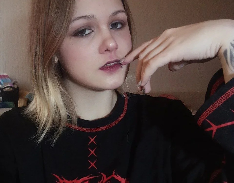 TrishDukette's Offline Chat Room