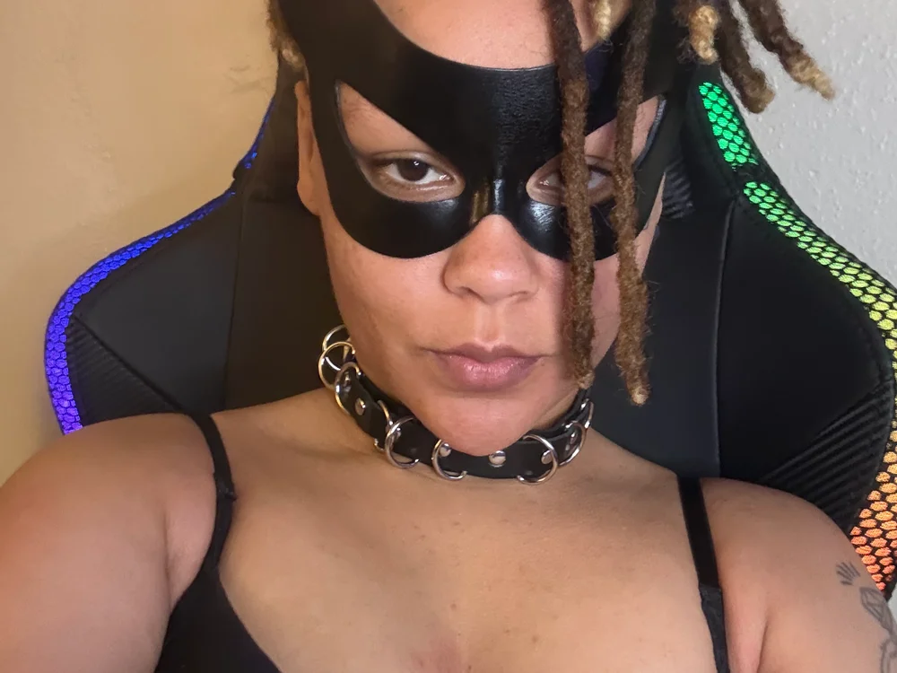 honeybae02 cam model