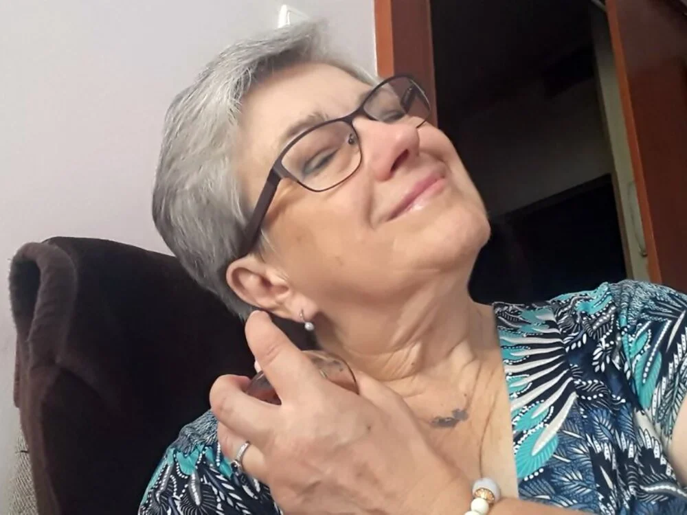 IrisDream live XXX chat