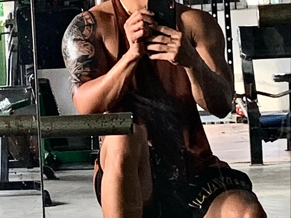 PinooyMilker's Offline XXX Chat