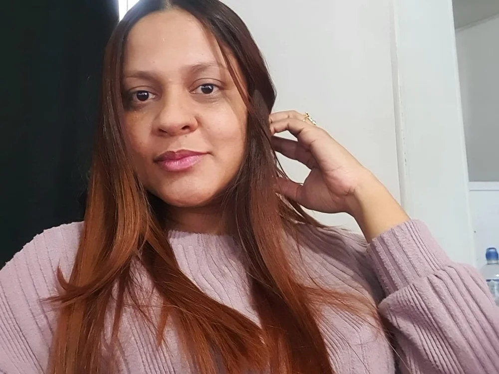 AnnieParker_'s most recent online preview