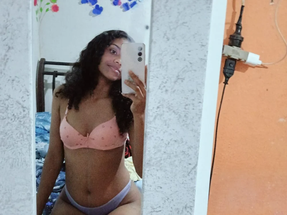 SiennaXRose offline chatrum