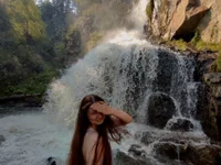 Chatroom XXX en direct de Ella_Burns