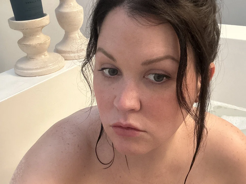 Christi-cannon's Offline XXX Chat