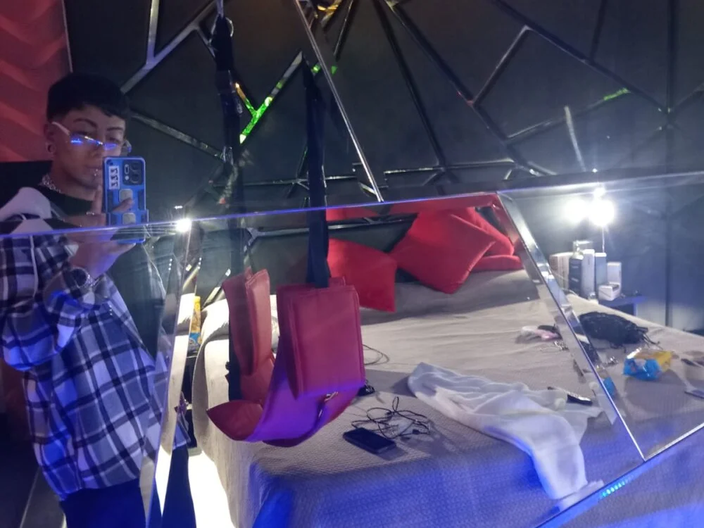 Chat XXX offline de betrayed_garbage