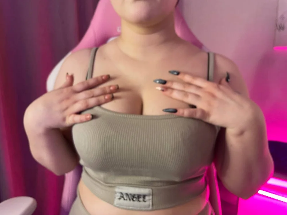 Offline chatovací místnost Tonya_Allison