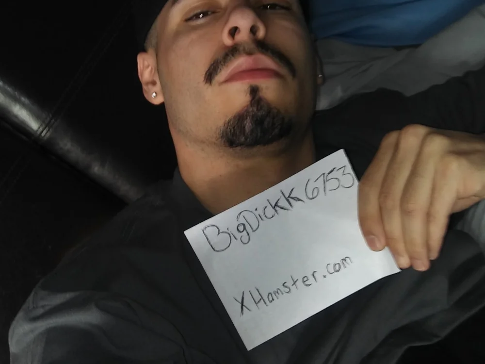 BigDickk6753 offline chatrum