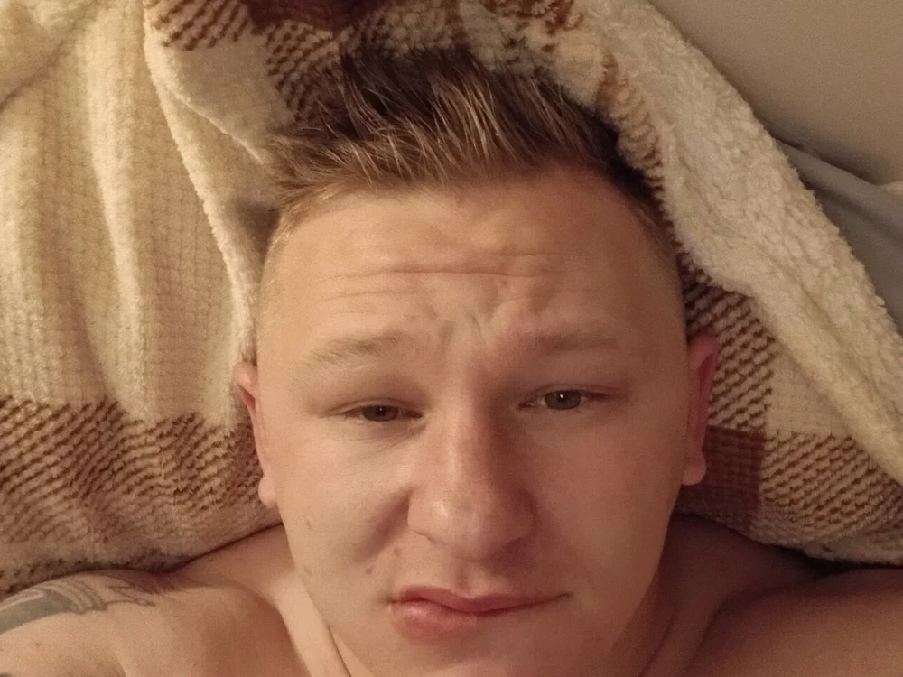 WhiteTboy's Offline Chat Room