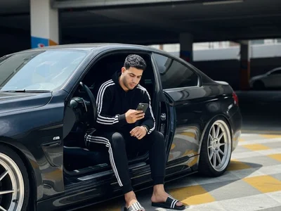 Cam boy YawlingJingoist