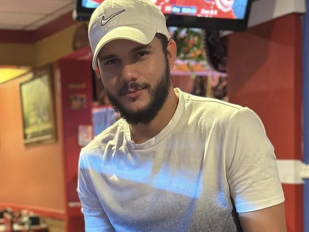 JamesMM223's Offline Chat Room