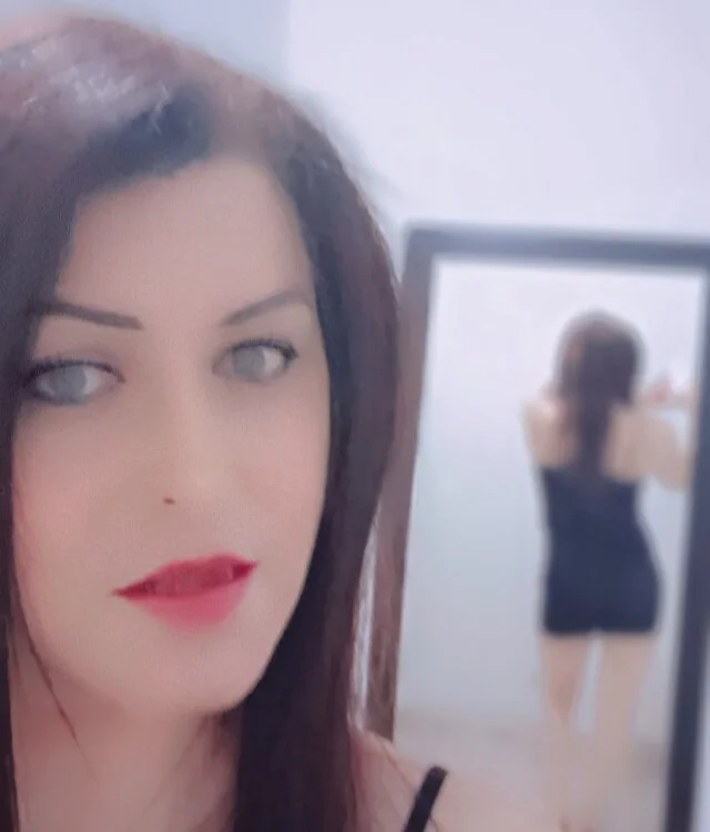 ivonne__hott1 Chat XXX Ngoại tuyến