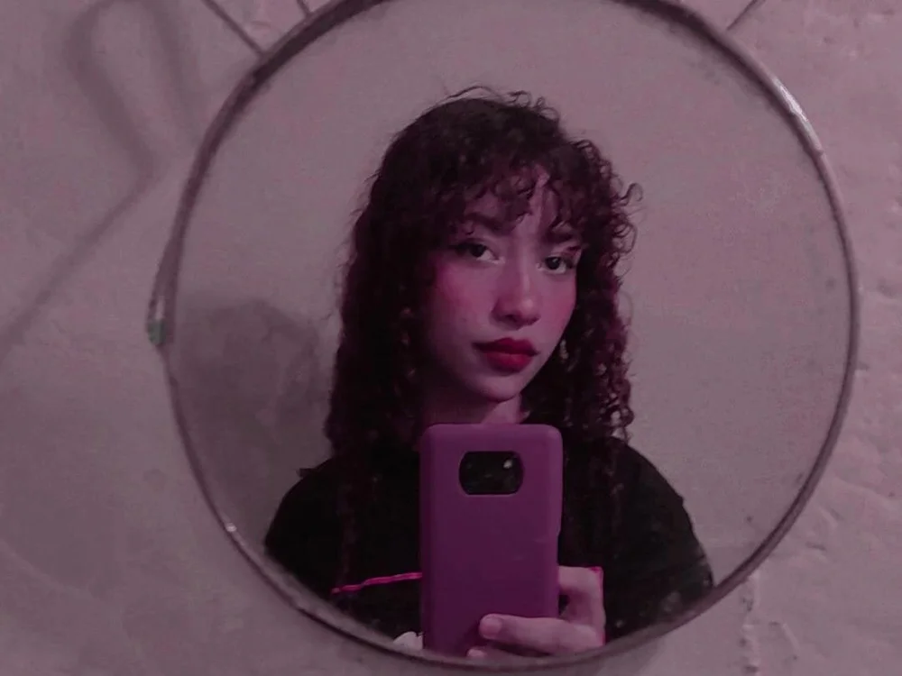 Evangeline_Jackson's Offline Chat Room
