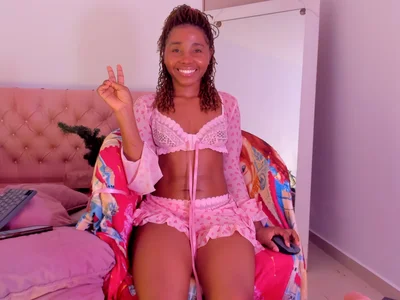 kimmysantoo webcam livesex profile in ebony cams