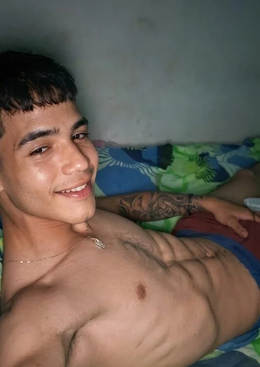 _CHRISTOPHER_BIGCOCK Ruang Obrolan Offline