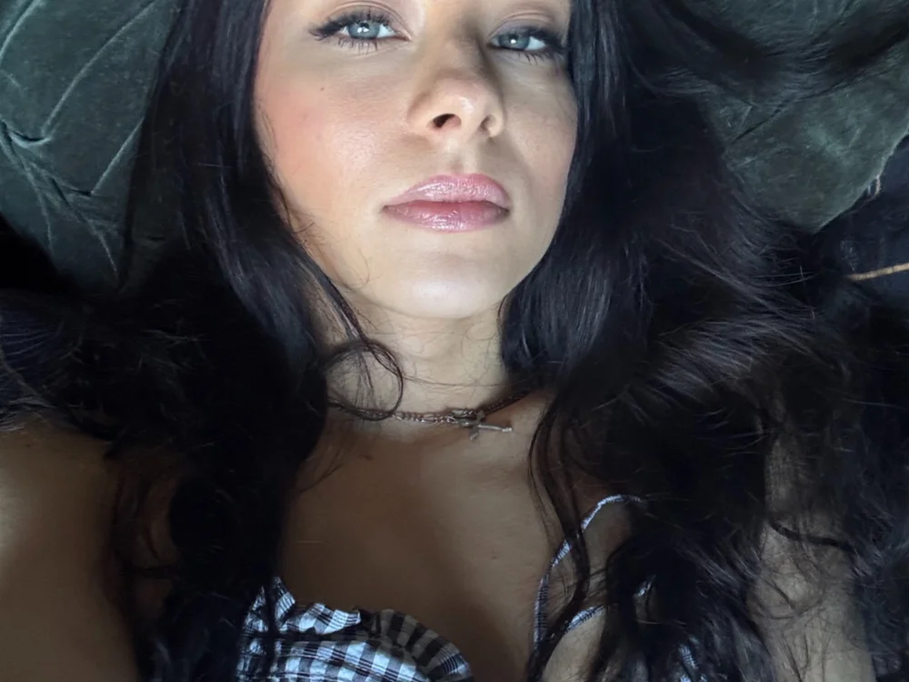 -Viktoria's Offline XXX Chat
