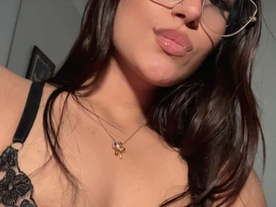Violetta_Evans1 - Girl 