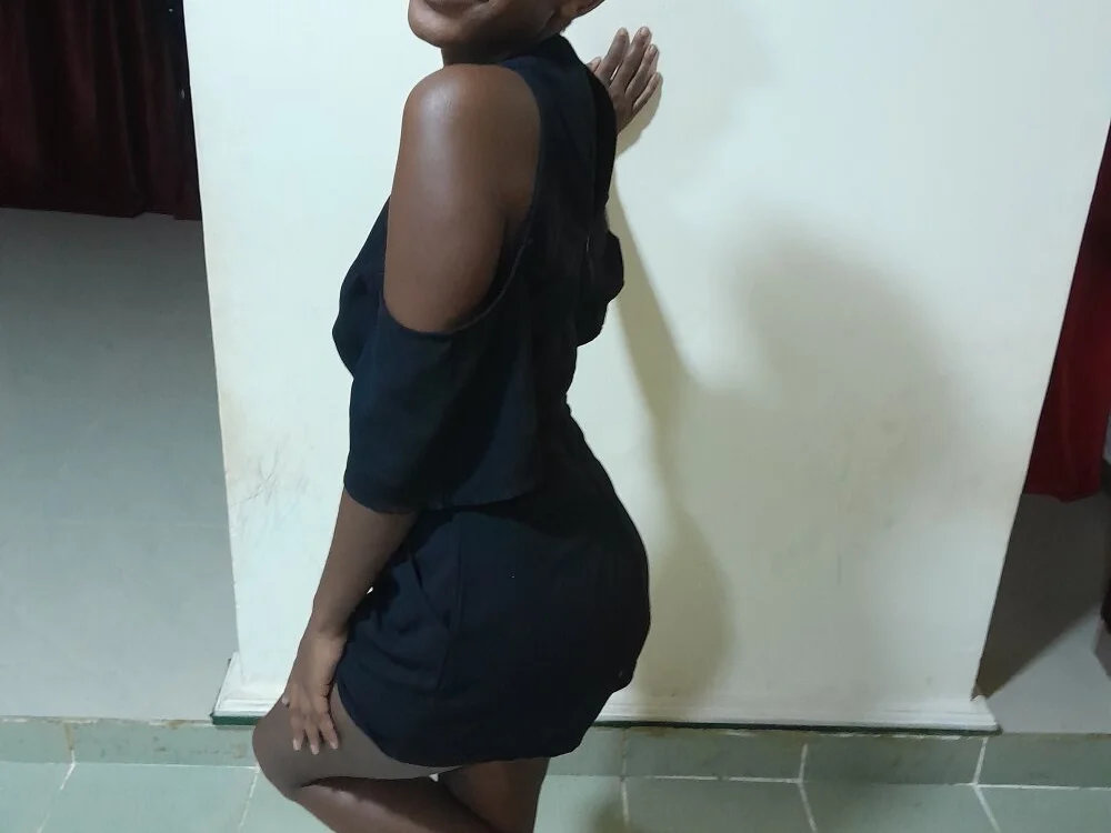 shydirtybitch1 Offline XXX-Chat