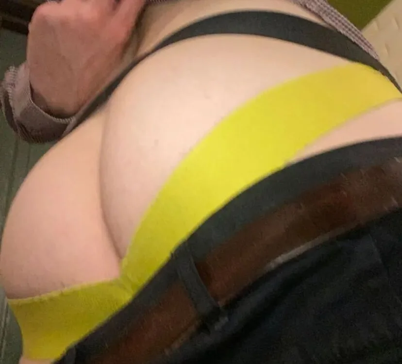 CotswoldsBoy88n Offline XXX chat