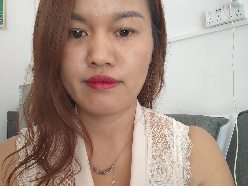 yaamm66's Offline XXX Chat