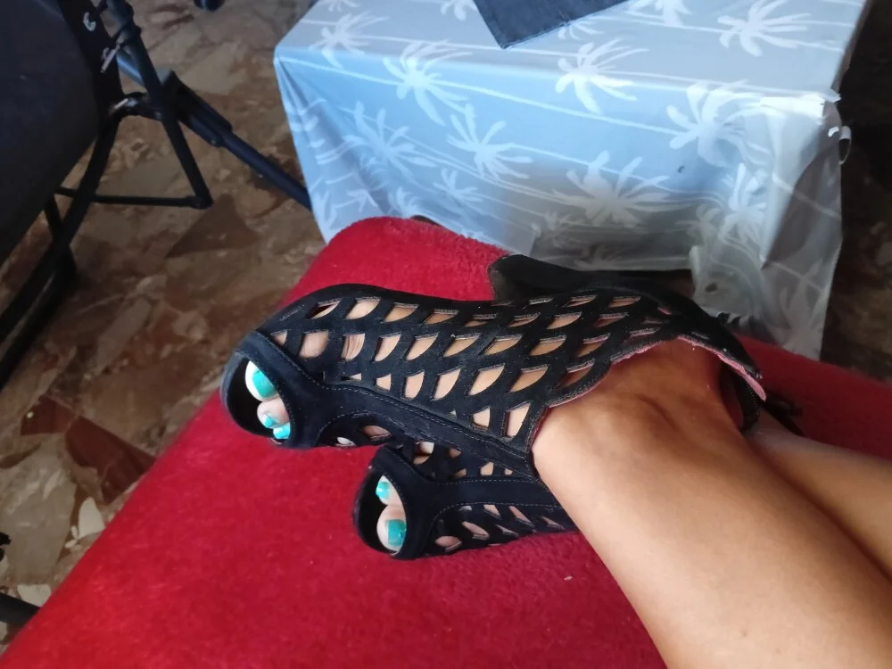 LunaVera: συνομιλία ΧΧΧ εκτός σύνδεσης