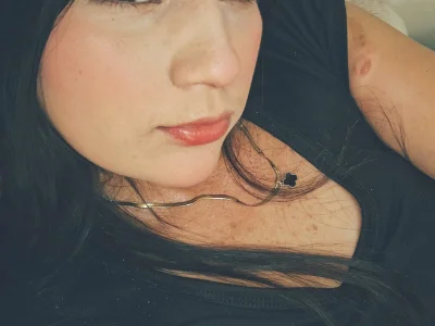 MOONN_TAY - Girl 