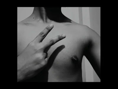 18_Boy_Flirt profile