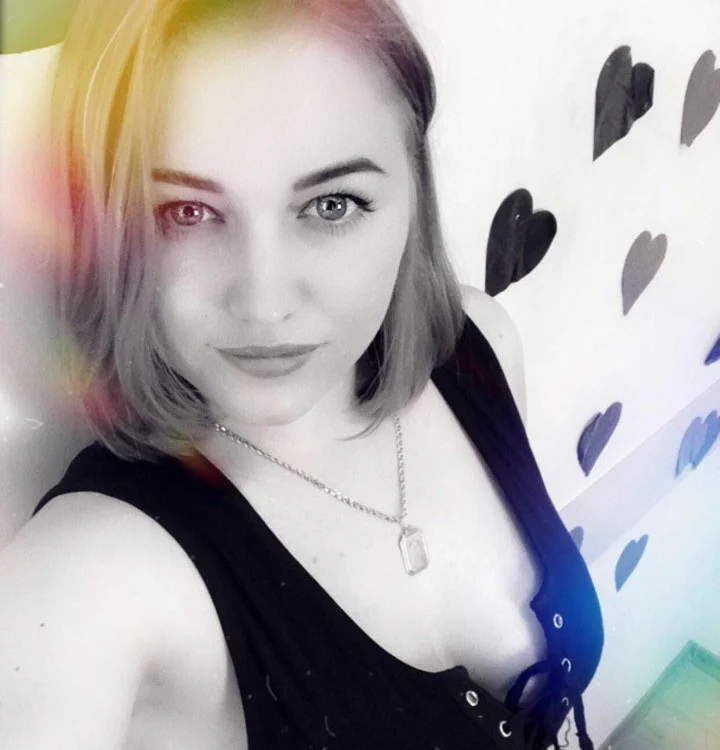 KeriKay's Offline Chat Room