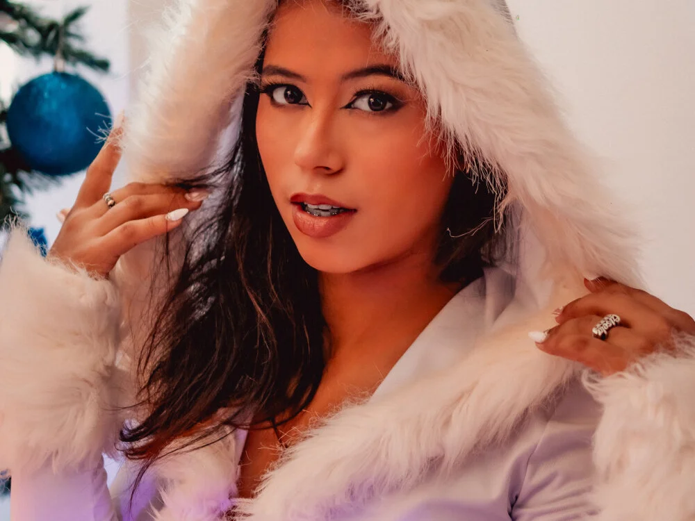 raven_stonee Adlı Modelin Çevrimdışı XXX Sohbeti