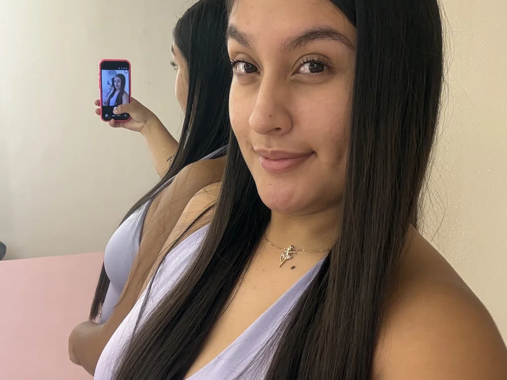 Sophie_Moon-'s Offline XXX Chat