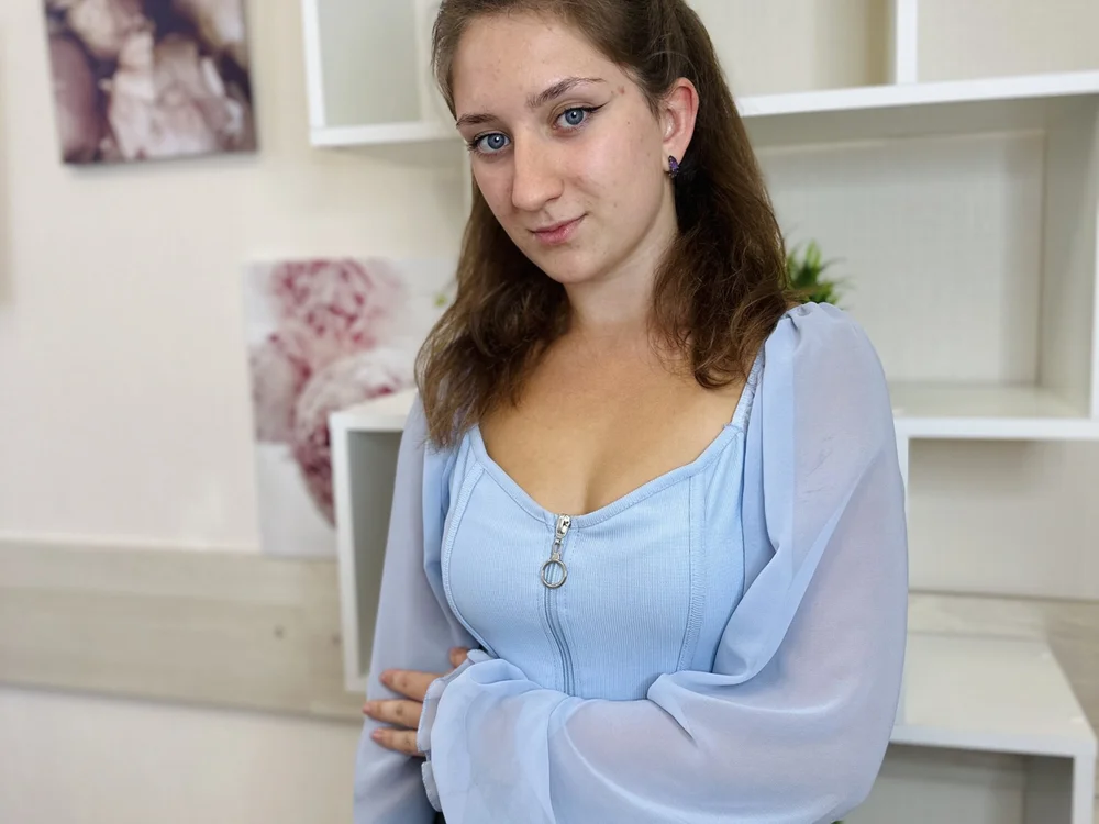 MaydaBurt's Offline Chat Room