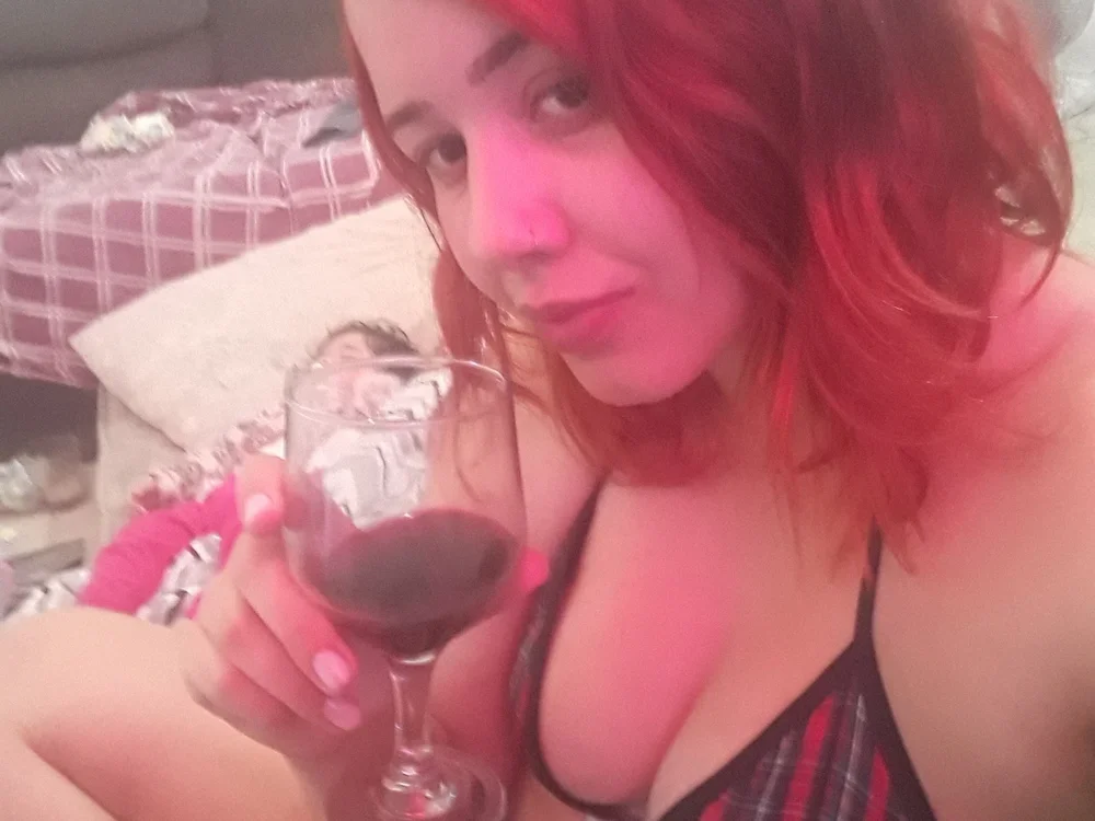 laurinha666 offline chatrum