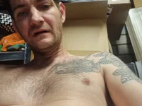 Bizzyjustin's webcam live show