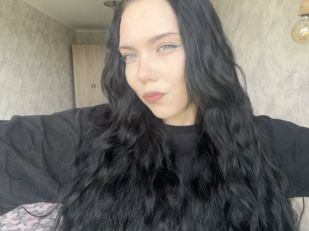kisyna1810's most recent online preview