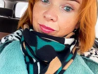 MysteryDaisy's Offline Chat Room