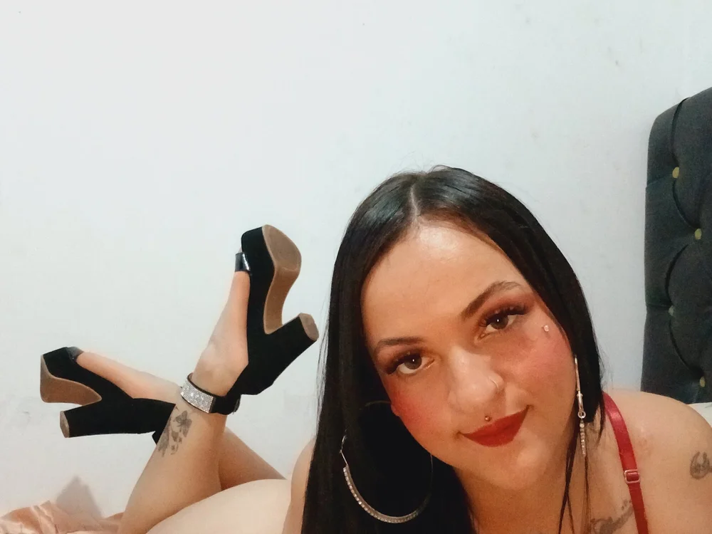 lexxie_emma cam model