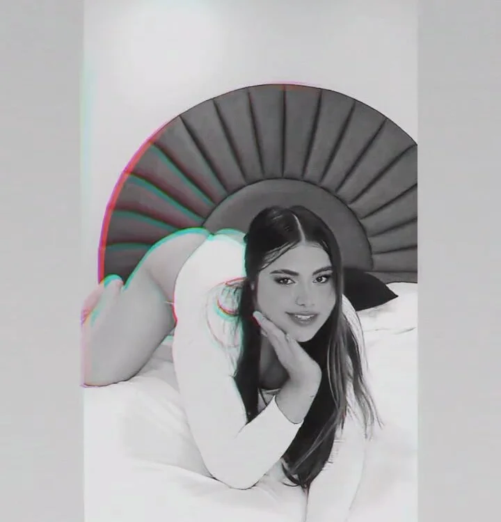 KattaleyaRousse offline XXX-chat
