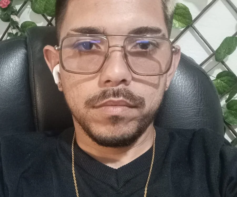 luciferMorningstar2 offline chatrum