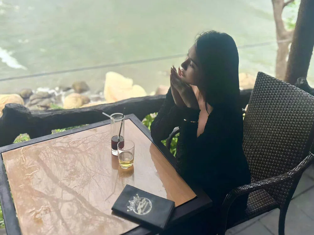 loveMeooMeoo Offline XXX Chat