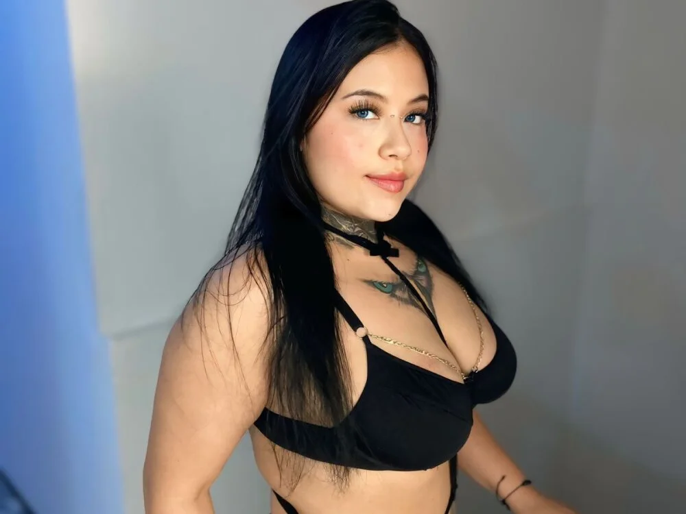 MISS_WALKER_n Offline XXX chat