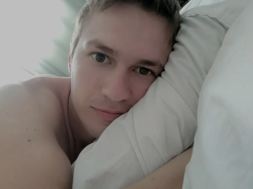 StarringRedness' Offline XXX Chat