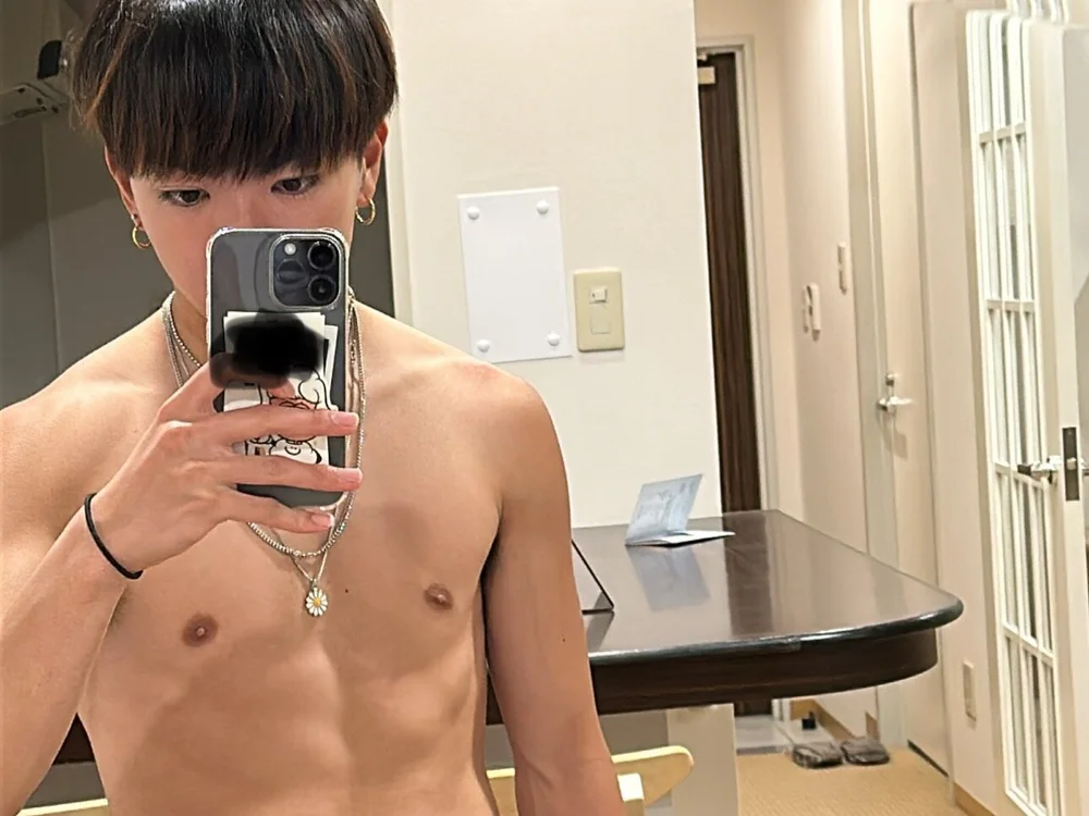 Chatroom XXX hors ligne de RIHO_riho_02