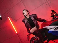 FloweryLove_1n Live XXX chat