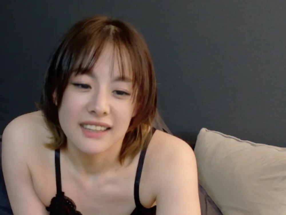 xxx_haruka_xxx Chat XXX offline