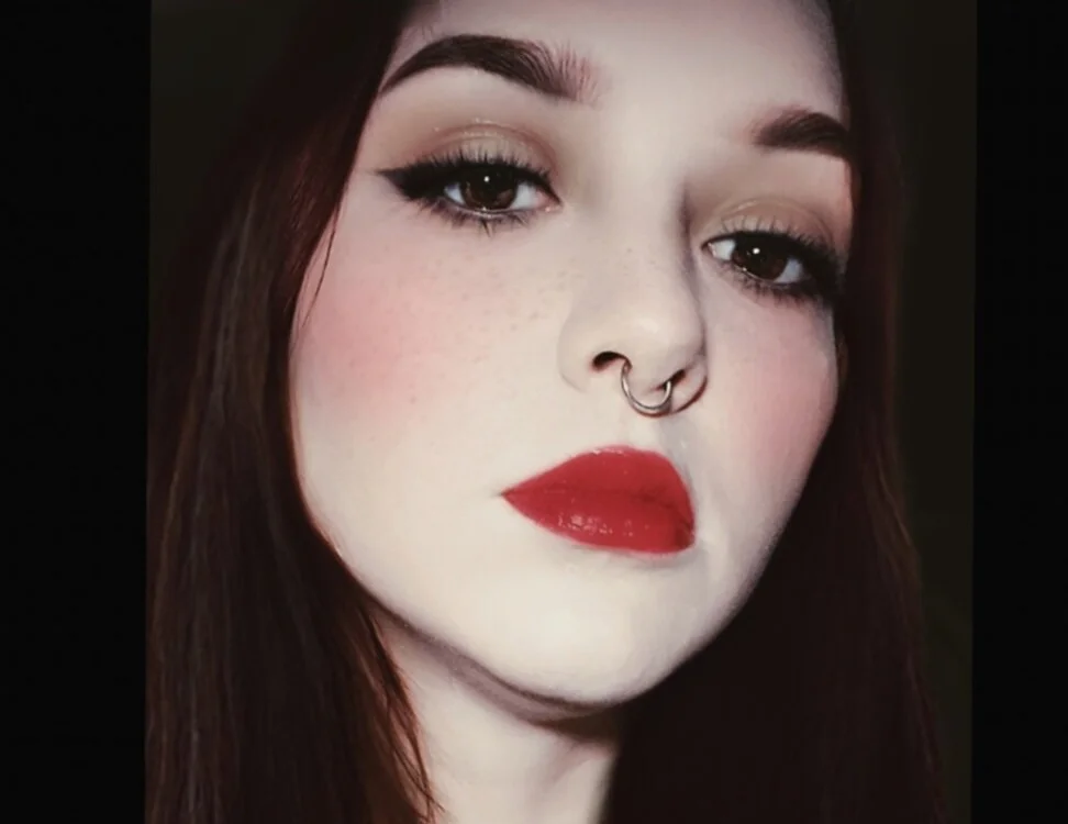 Sydney_Eve offline chatrum